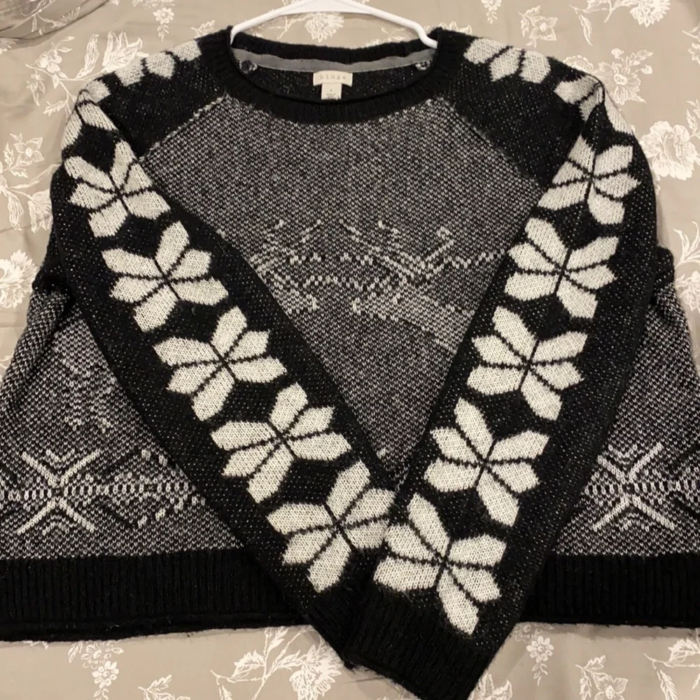 Holiday Reindeer Snowflake Christmas Sweater Oversized